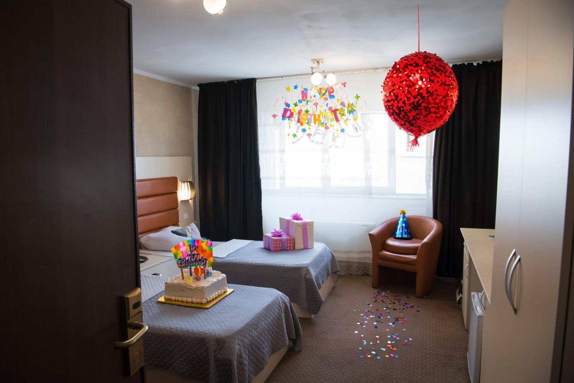 Mbi Travel Inn Krajowa Zewnętrze zdjęcie
