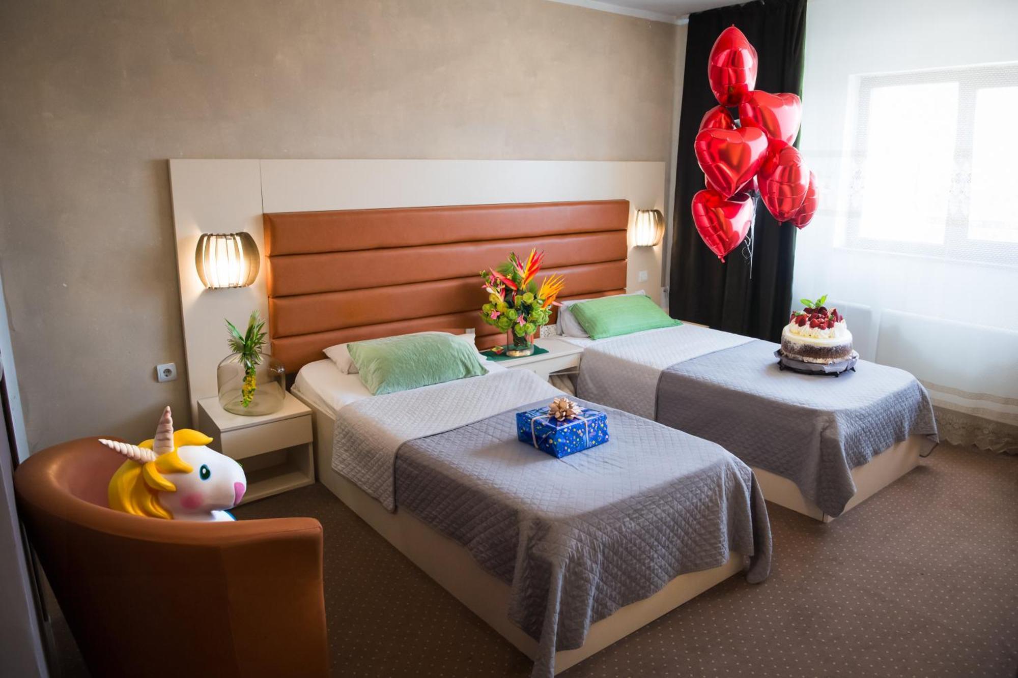 Mbi Travel Inn Krajowa Zewnętrze zdjęcie