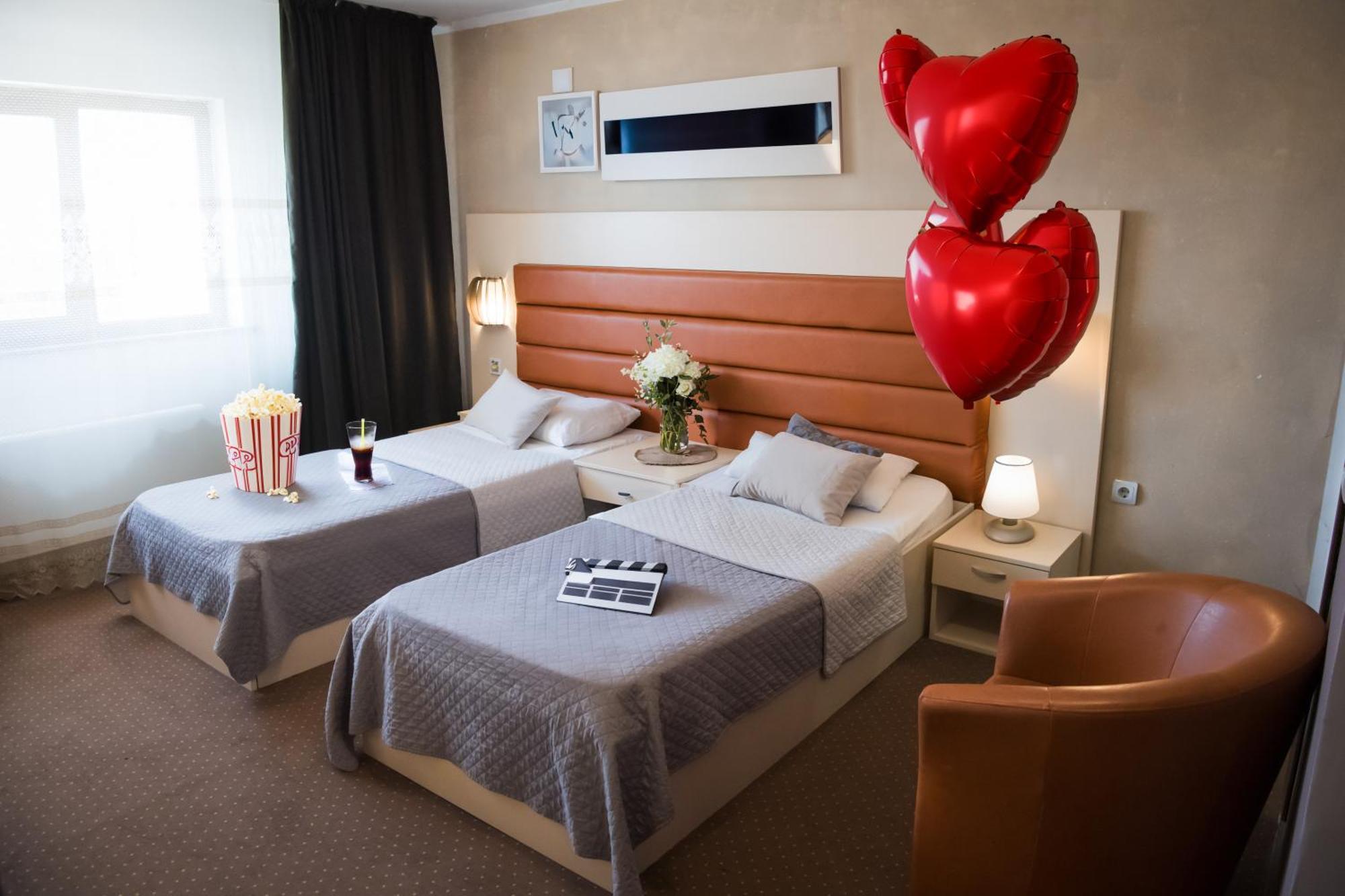 Mbi Travel Inn Krajowa Zewnętrze zdjęcie